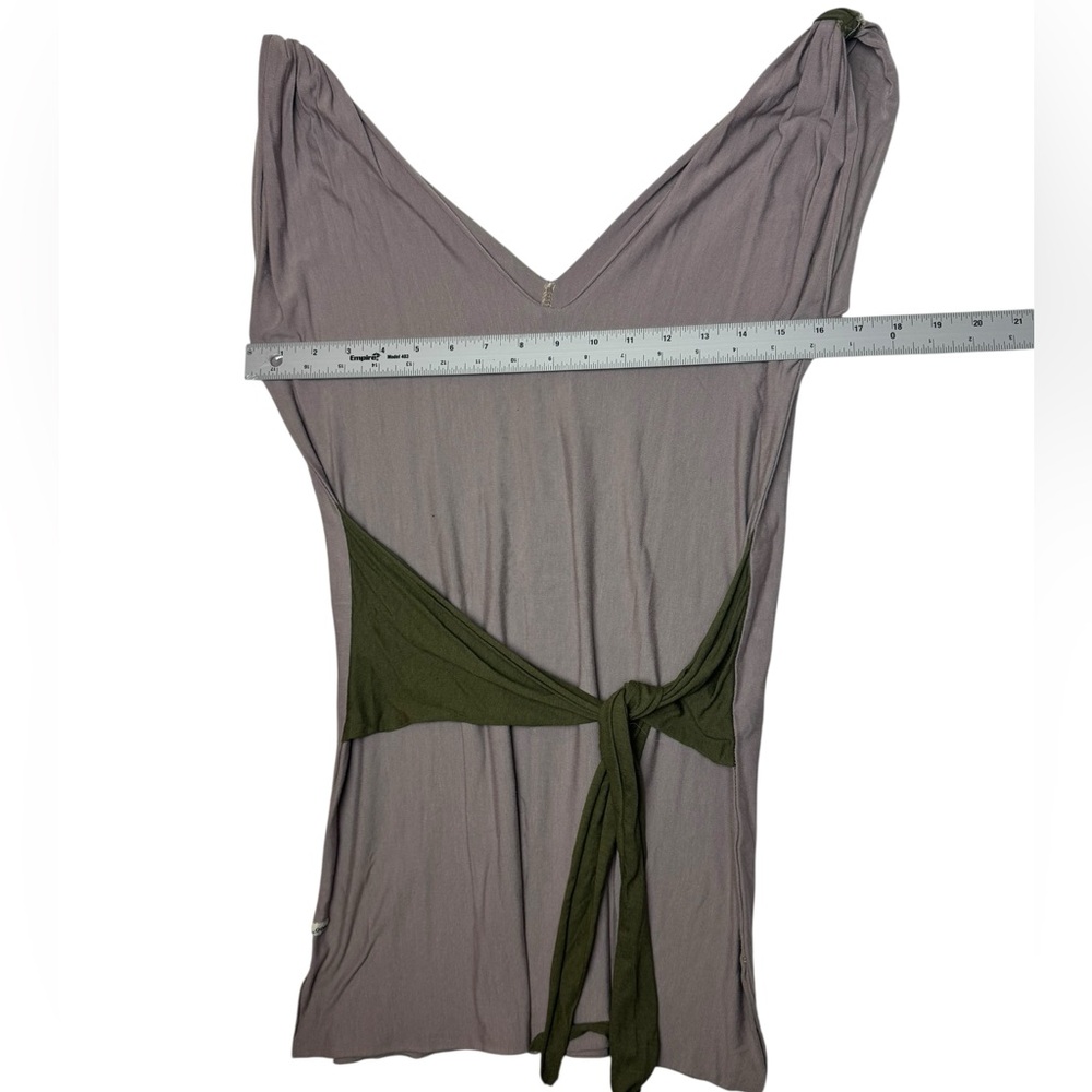 Larime Loom Two-Tone Asymmetrical Tie Waist Top (XS/S)